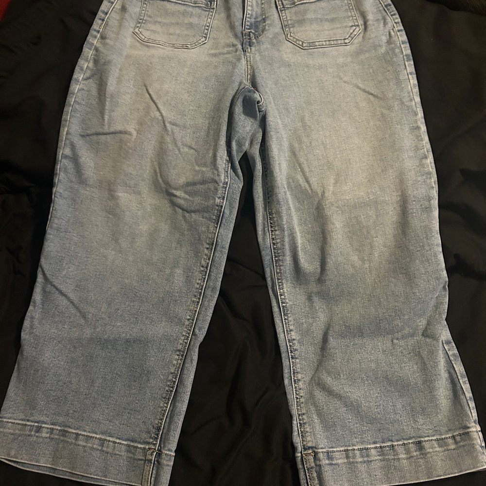 Women's Light Blue Jeans